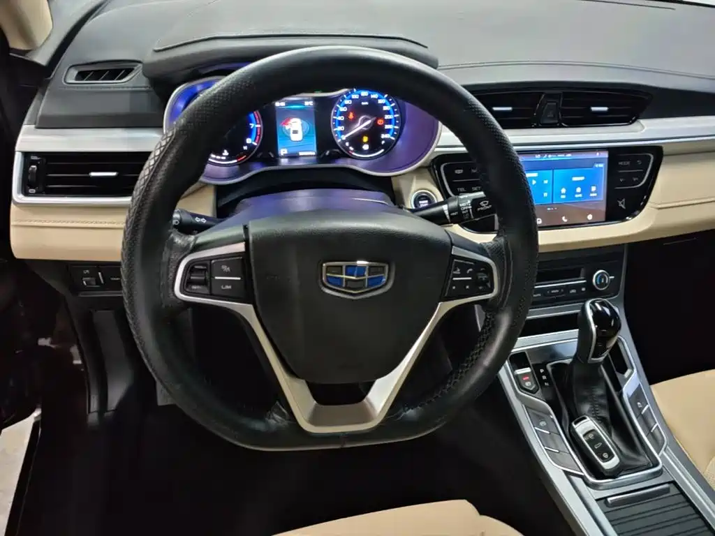 Geely Emgrand — миниатюра 11