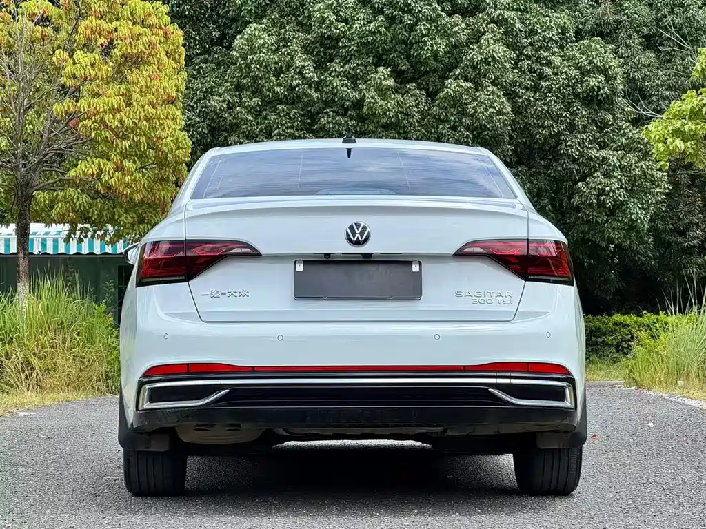 Volkswagen Sagitar — миниатюра 5