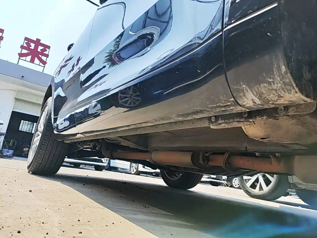 Wey Wey VV5 — миниатюра 21