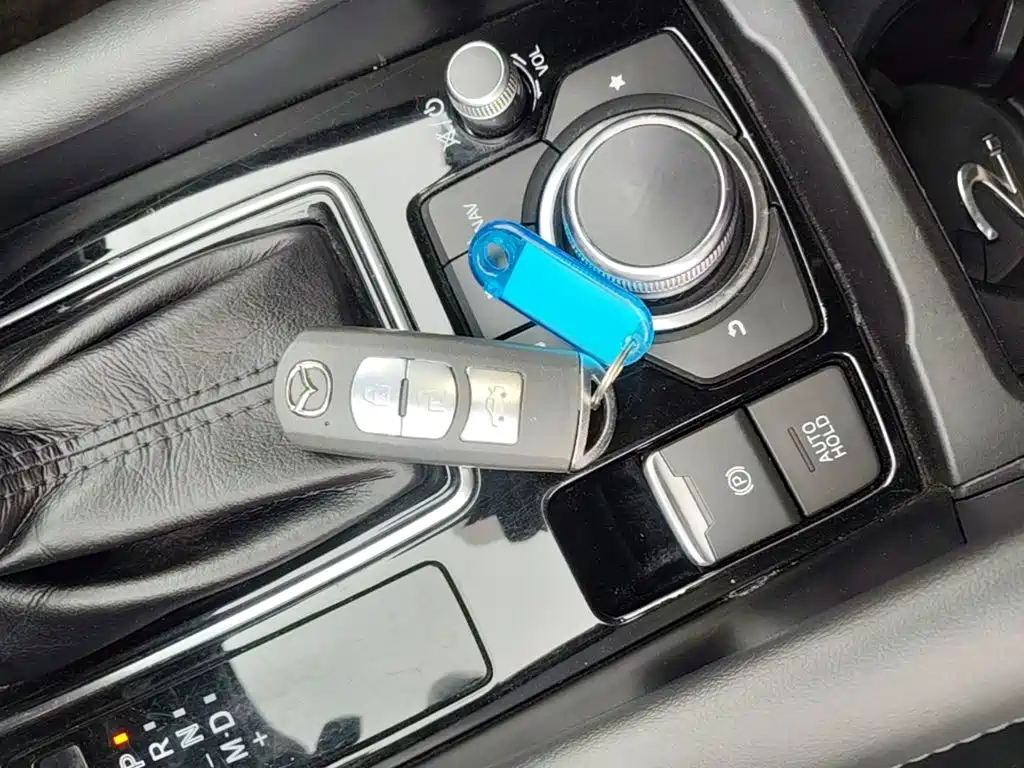 Mazda Atenza — миниатюра 9