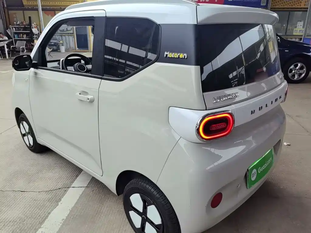 Wuling MINIEV — миниатюра 5
