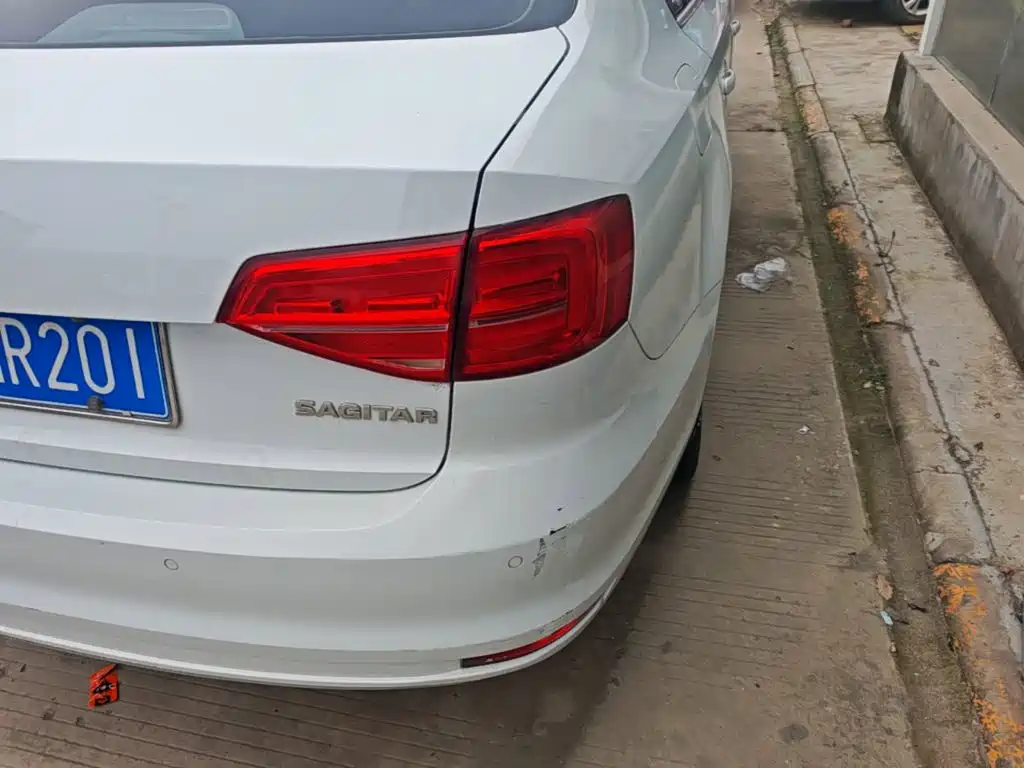 Volkswagen Sagitar — миниатюра 8