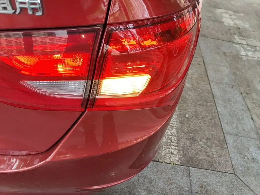 Buick Excelle — миниатюра 8