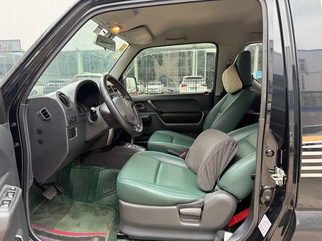 Suzuki Jimny — миниатюра 4