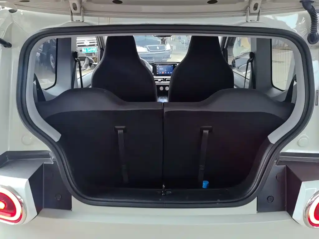 Wuling MINIEV — миниатюра 19