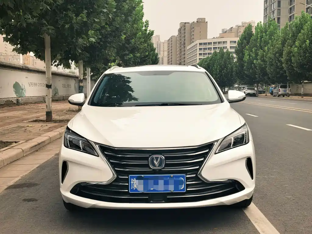 Changan Eado XT — миниатюра 2