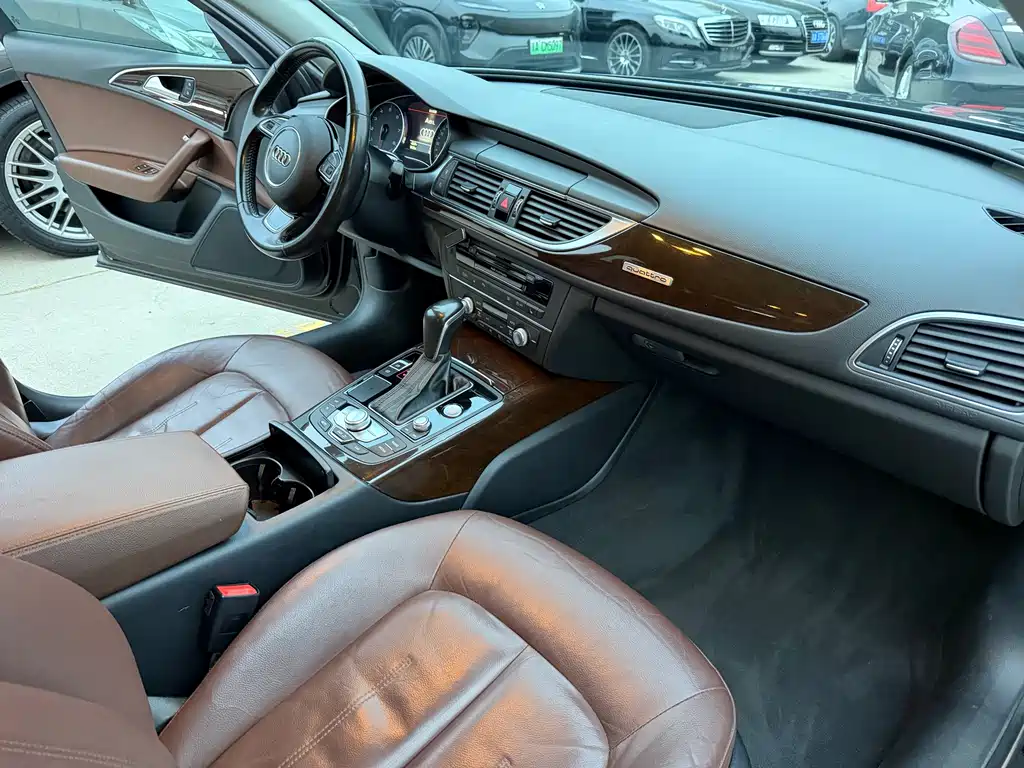 Audi A6L — миниатюра 10