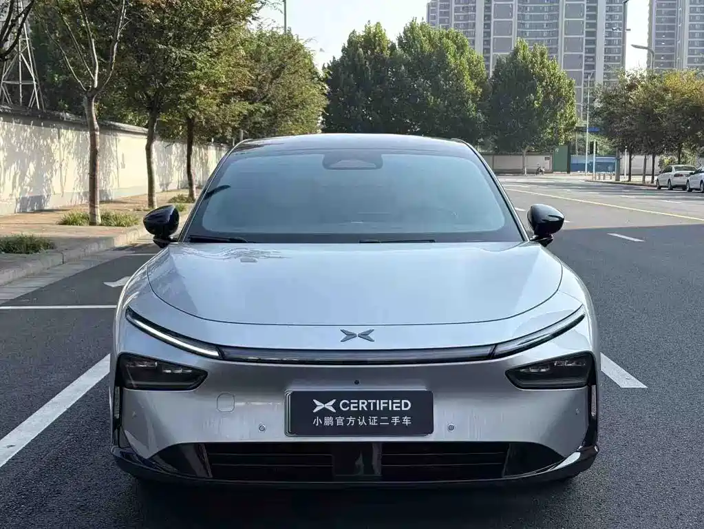 XPeng P7+ — миниатюра 2