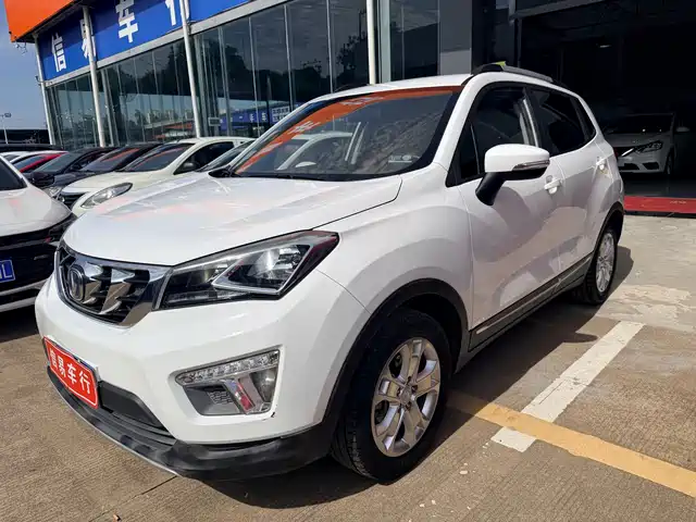 Changan CS15