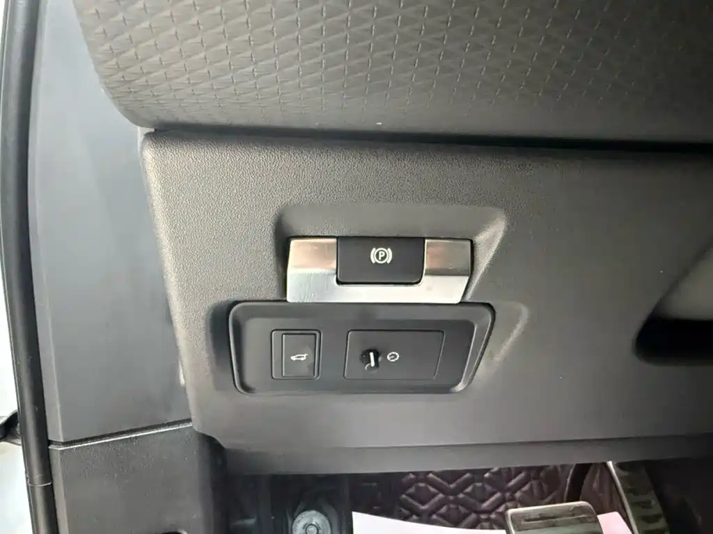 Land Rover Evoque — миниатюра 4