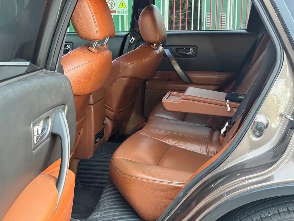 Infiniti FX — миниатюра 5