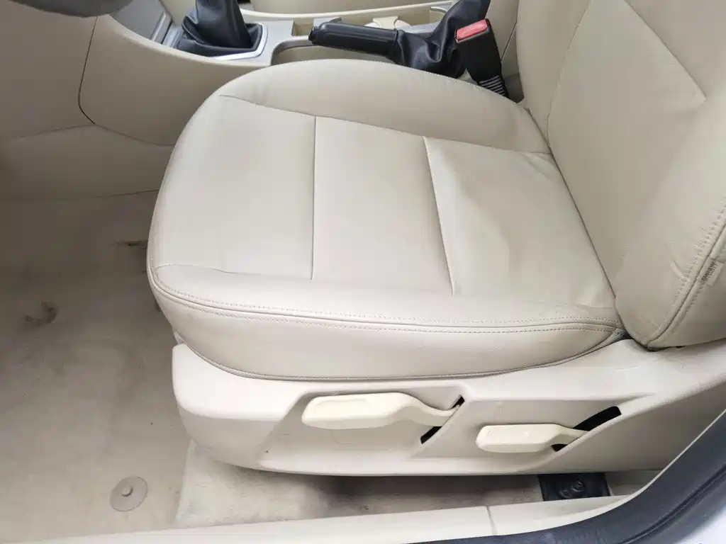 Ford Focus — миниатюра 20