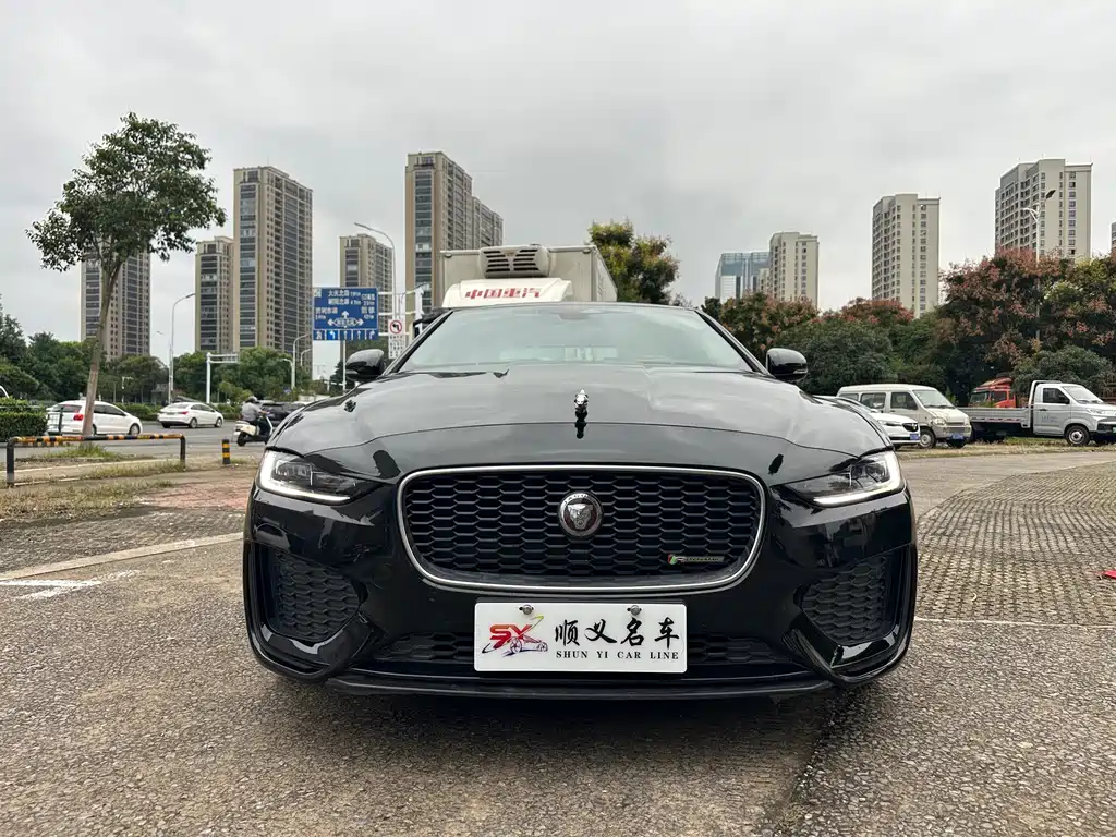 Jaguar XEL — миниатюра 2