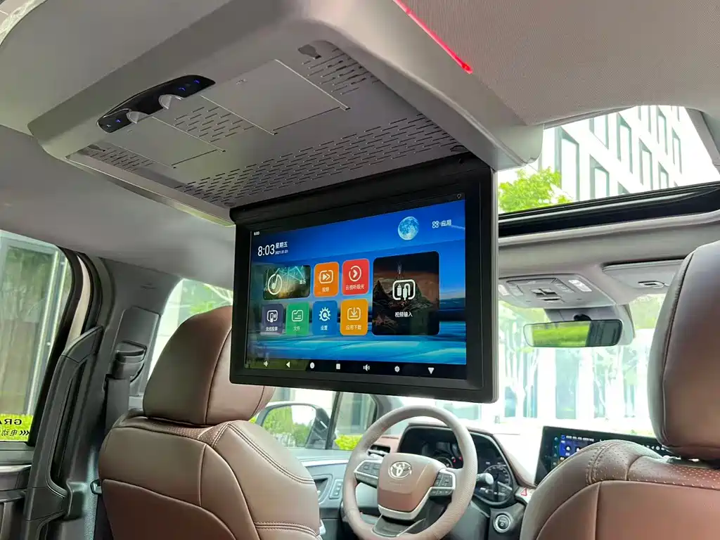 Toyota Granvia — миниатюра 11