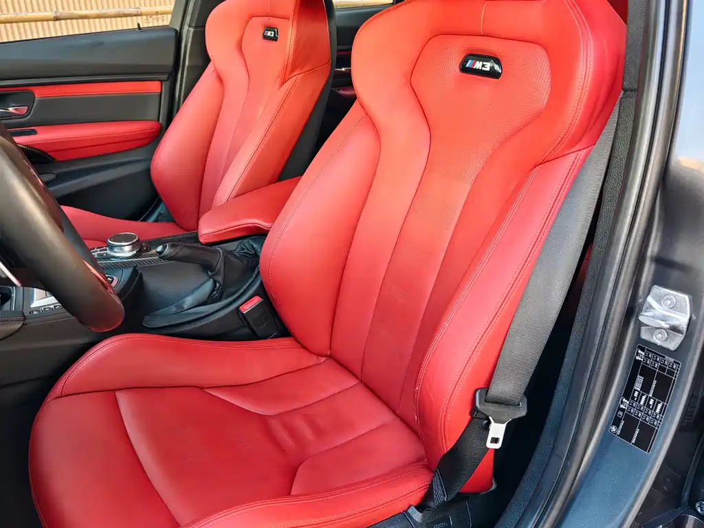 BMW M3 — миниатюра 10
