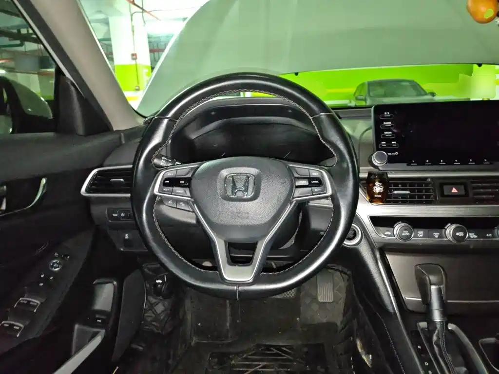Honda Accord — миниатюра 6