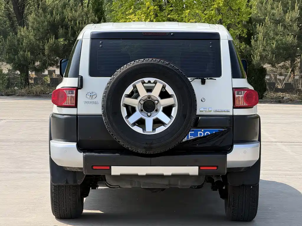 Toyota FJ Cruiser FJ 2020 4.0L AT
