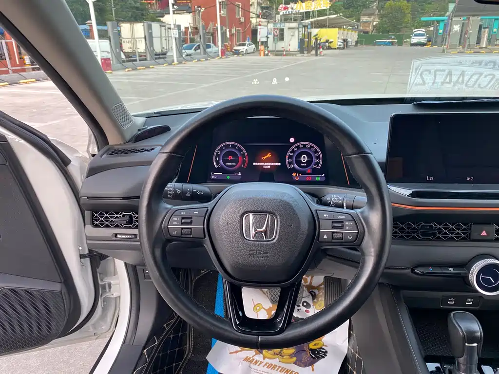 Honda Accord — миниатюра 15