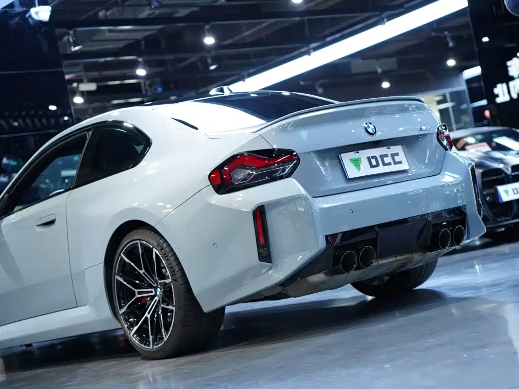 BMW M2 — миниатюра 10