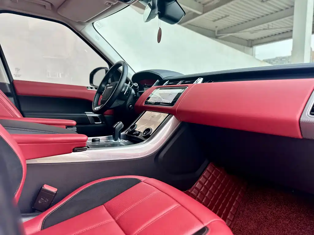 Land Rover Range Rover Sport 2020 3.0 L6 HSE DYNAMIC