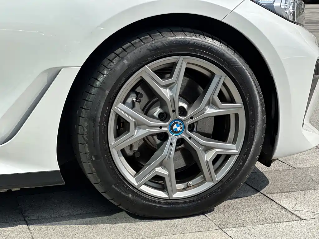 BMW i3 — миниатюра 3