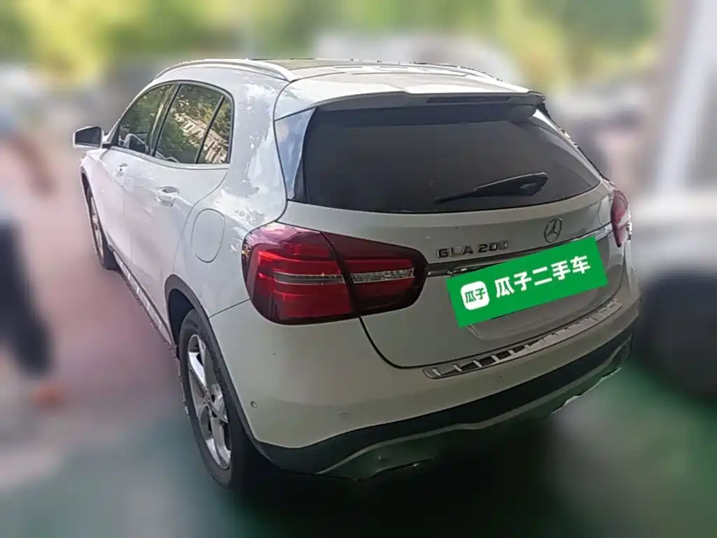 Mercedes-Benz GLA — миниатюра 7