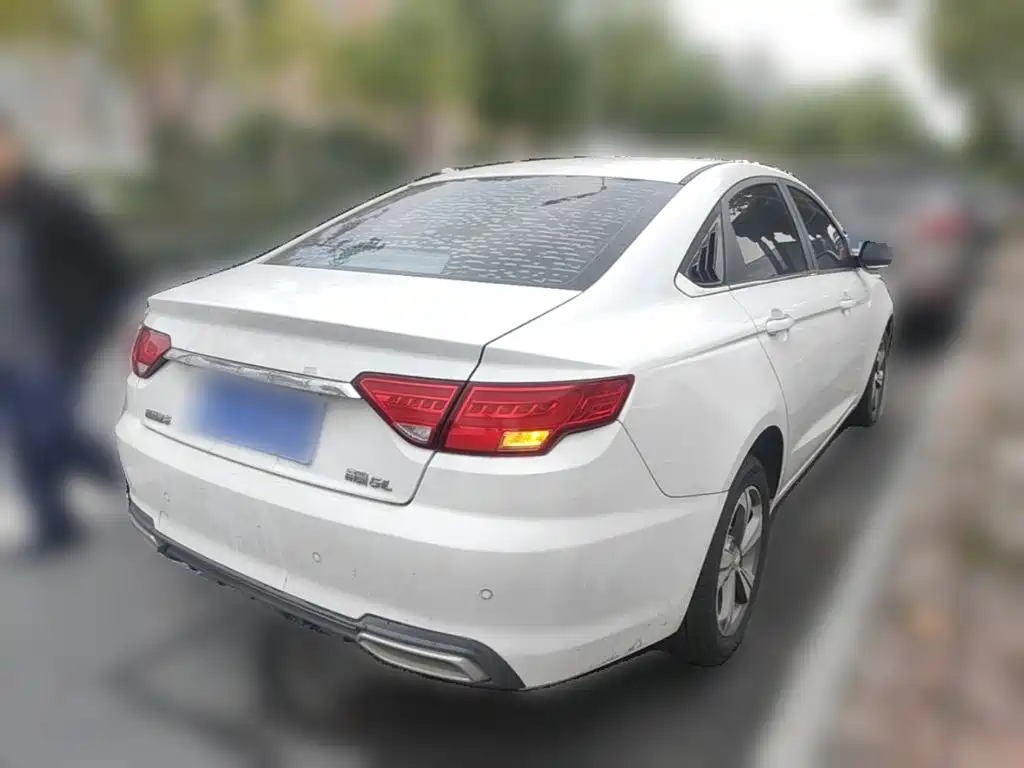 Geely Emgrand GL — миниатюра 10