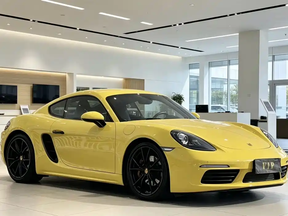Porsche 718 2018 Cayman 2.0T