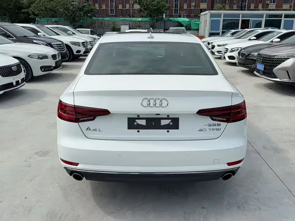 Audi A4L — миниатюра 8
