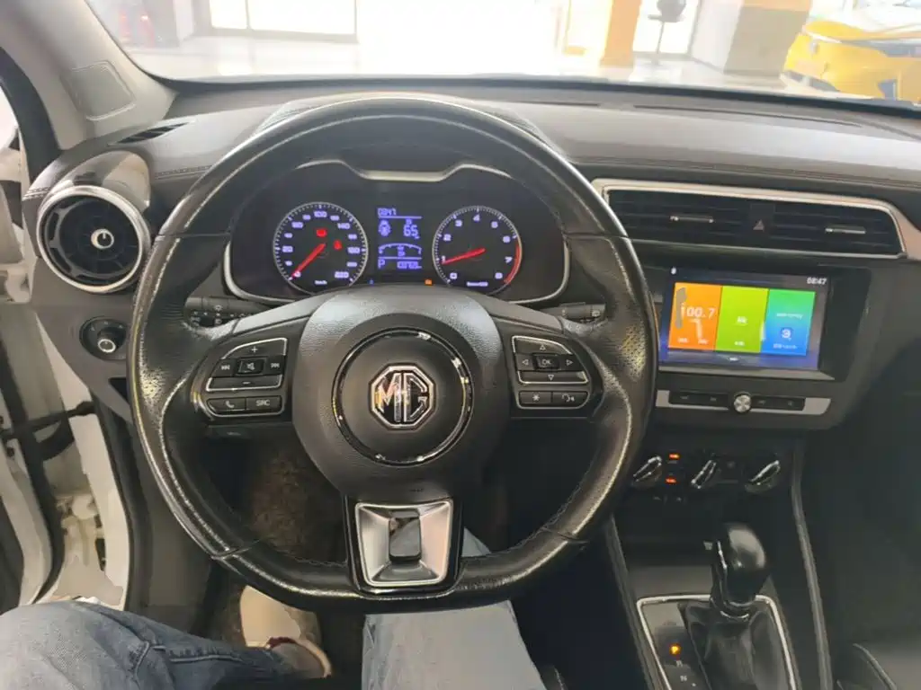 MG ZS — миниатюра 11