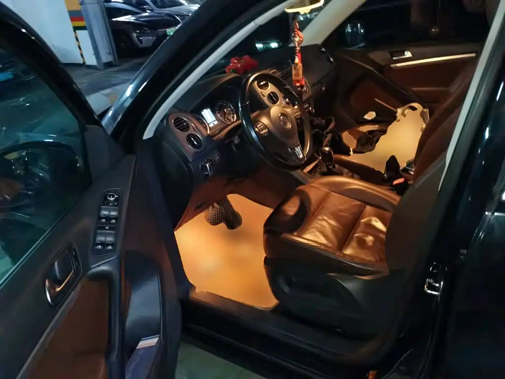 Volkswagen Tiguan — миниатюра 12