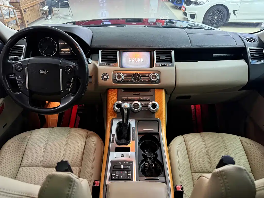 Land Rover Sport — миниатюра 7