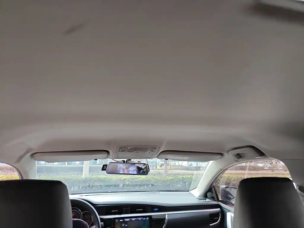 Toyota Corolla — миниатюра 18
