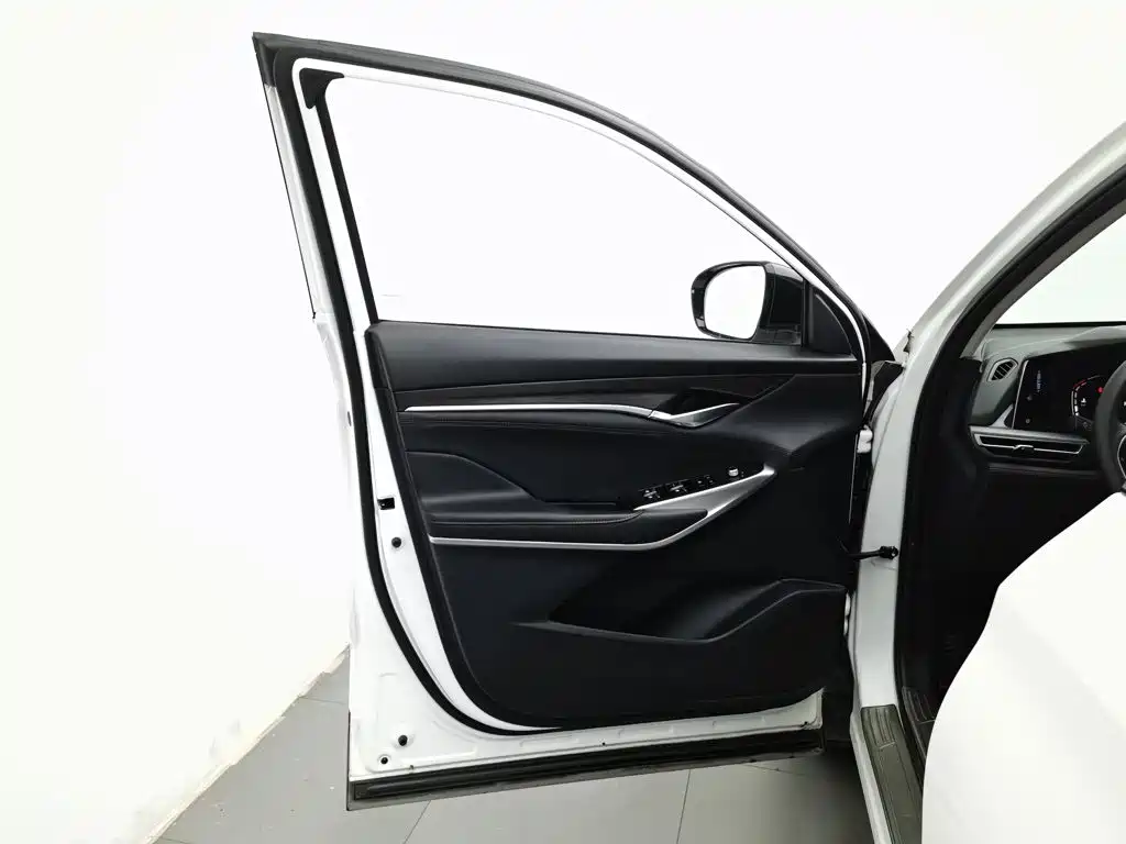 Changan CS75 PLUS — миниатюра 8