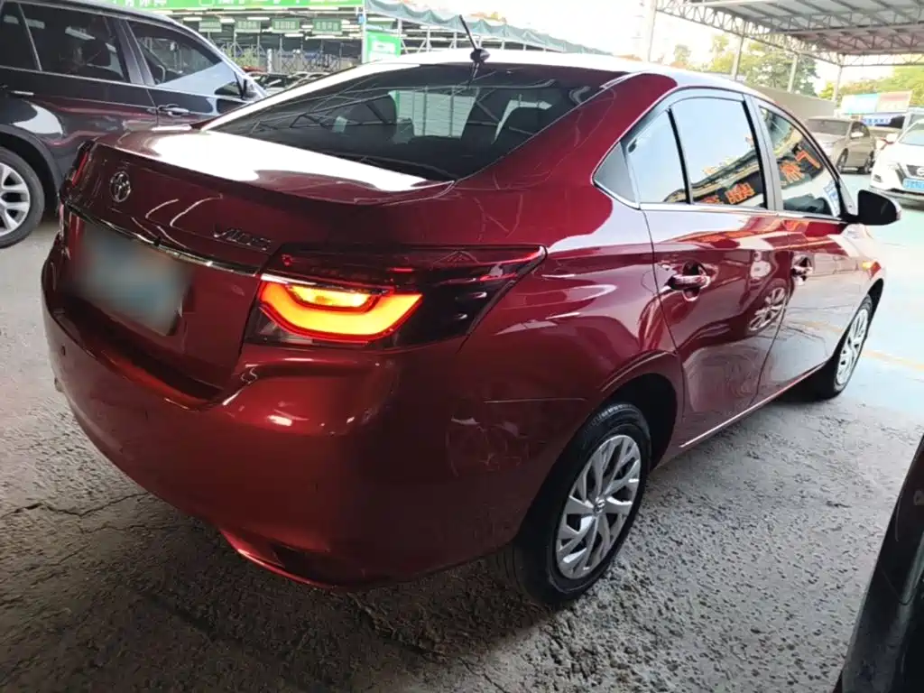 Toyota Vios — миниатюра 7