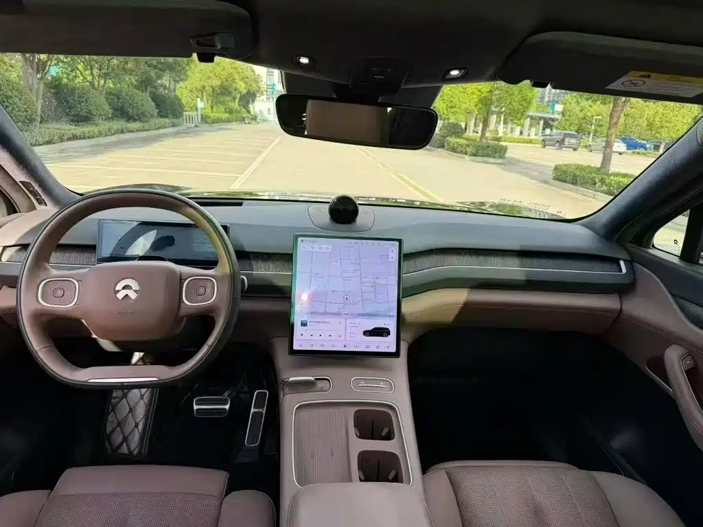 NIO ES8 — миниатюра 3