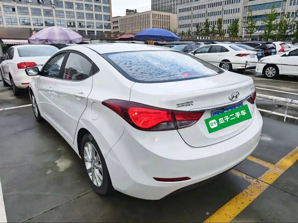 Hyundai Elantra Langdong — миниатюра 5