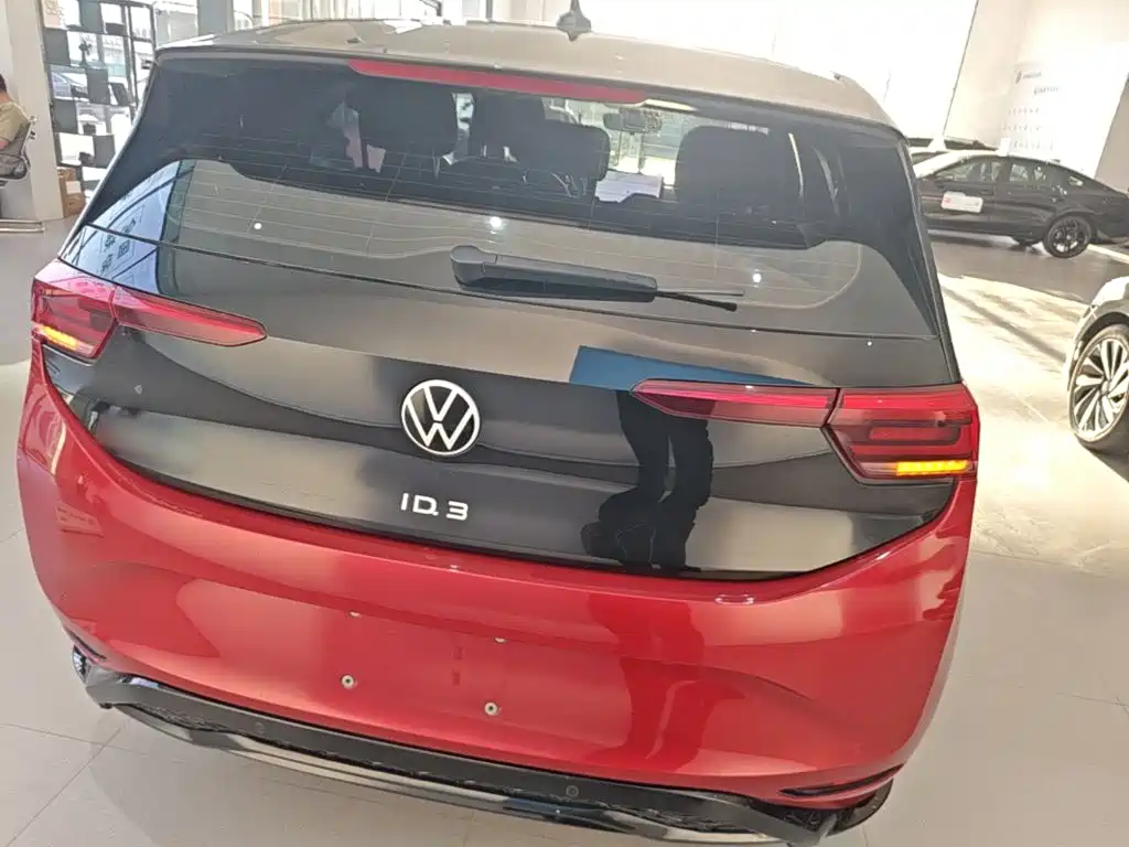 Volkswagen ID.3 — миниатюра 6