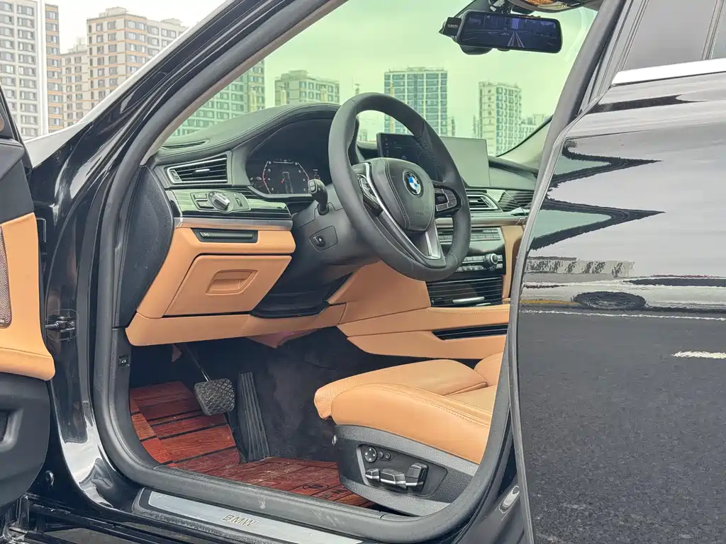 BMW 7 Series 7 2010 750Li