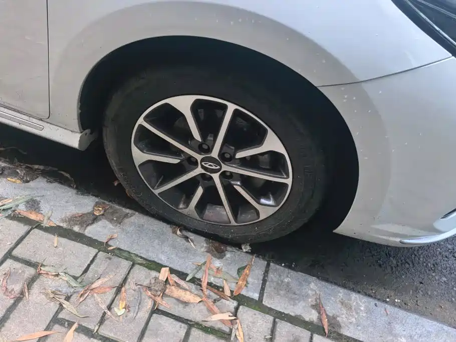 Chery Arrizo 5 PLUS — миниатюра 6