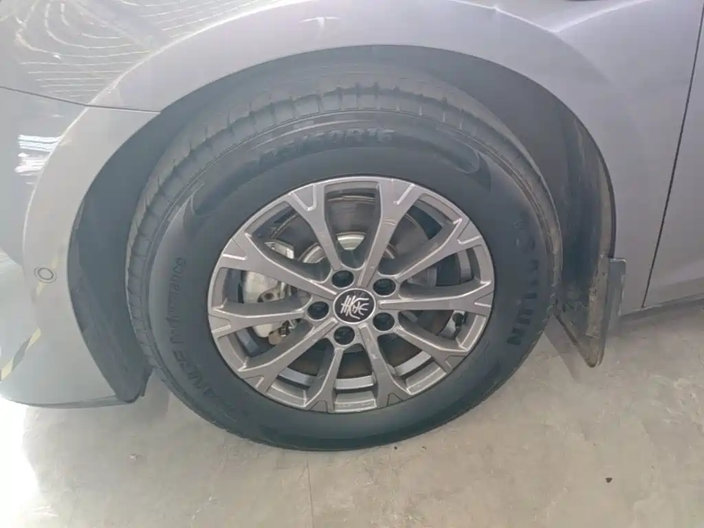 BYD Qin L — миниатюра 23
