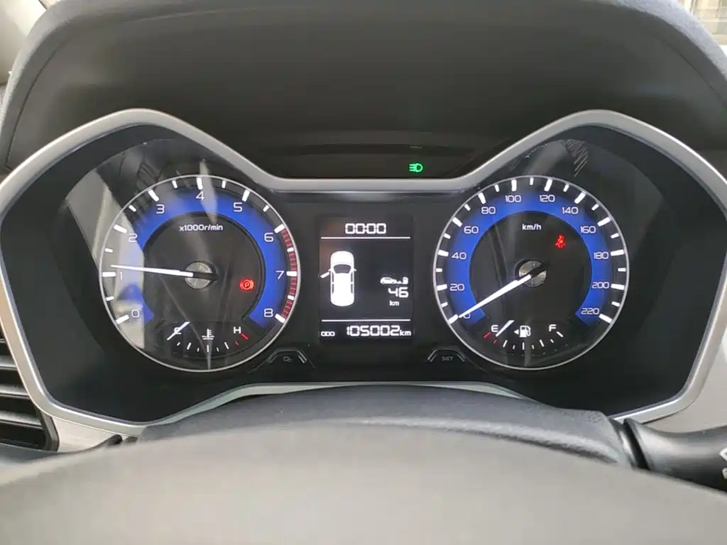 Geely Vision X3 — миниатюра 12