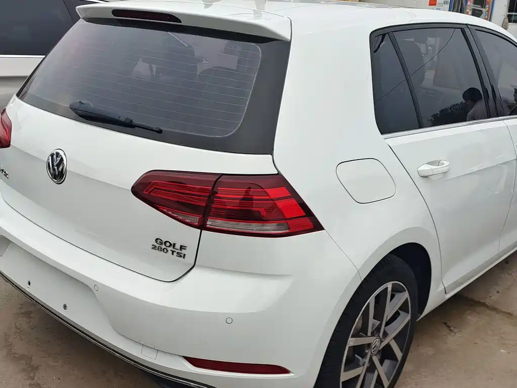 Volkswagen Golf — миниатюра 9