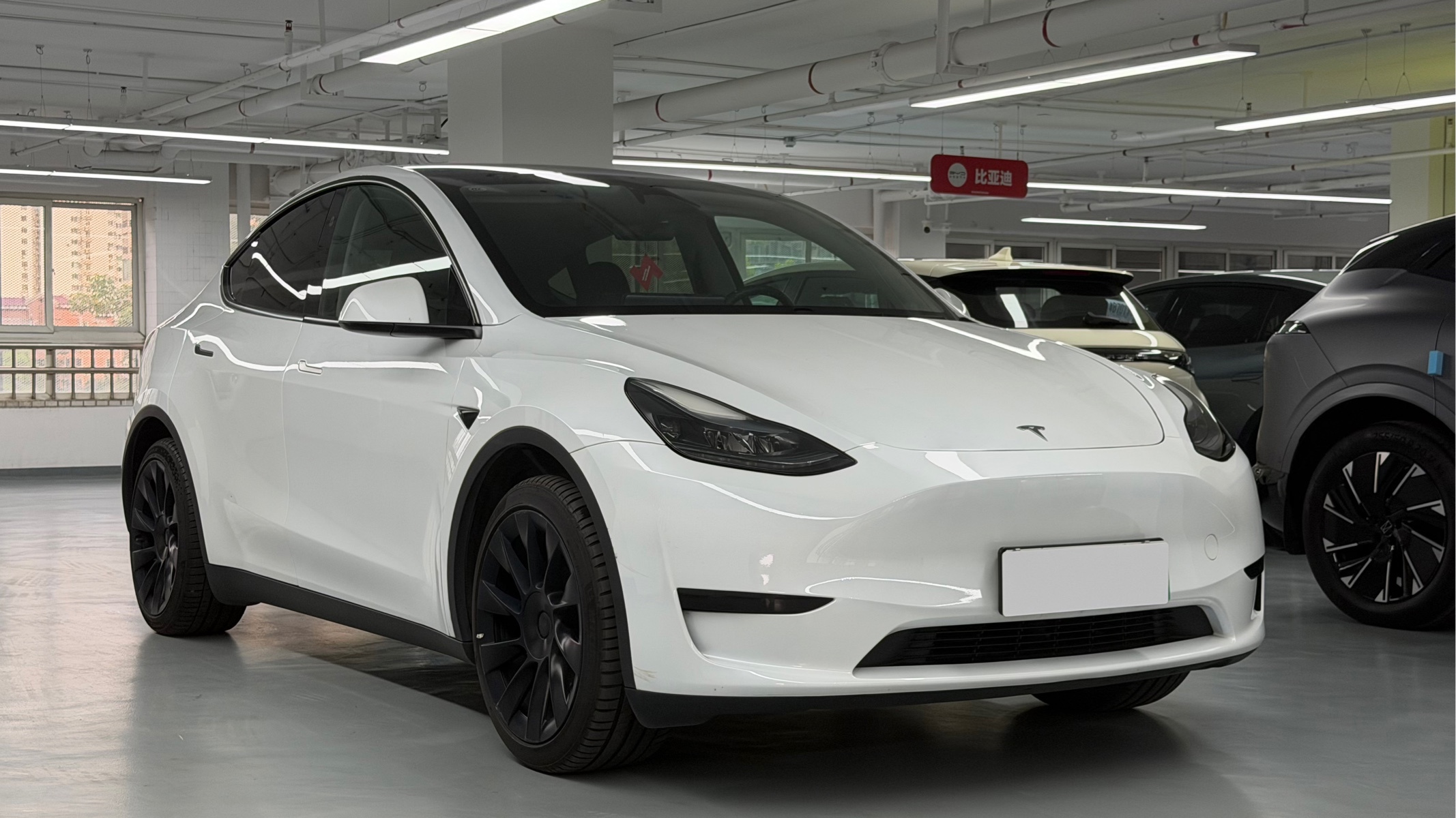 Tesla Model Y — фотографии объявления, Фото 5