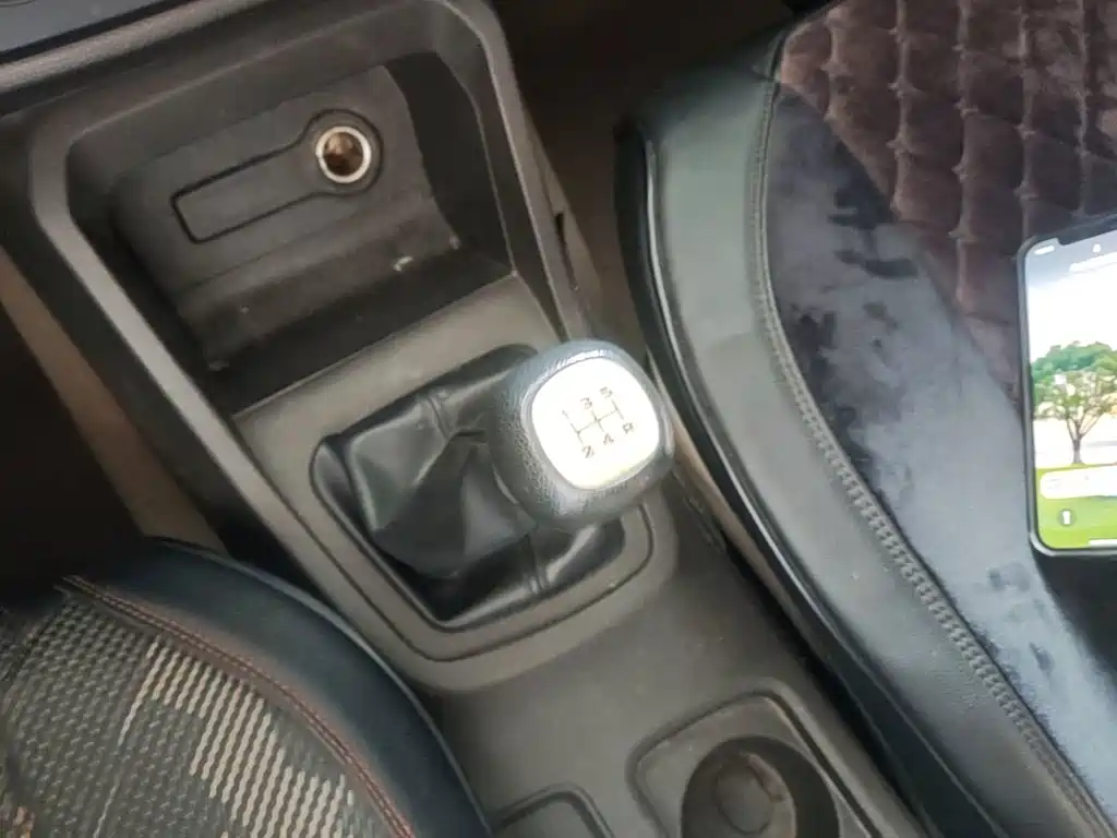 Wuling Hongguang — миниатюра 14