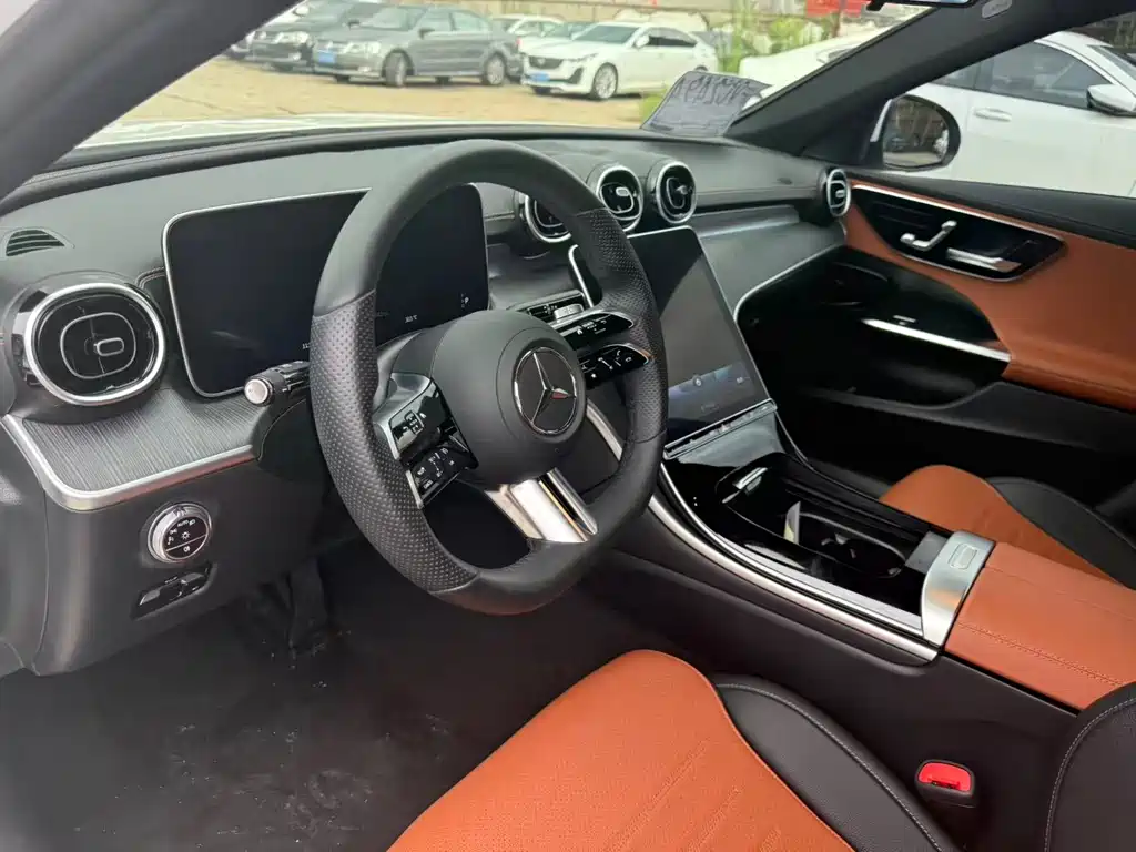 Mercedes-Benz C-Class — миниатюра 3