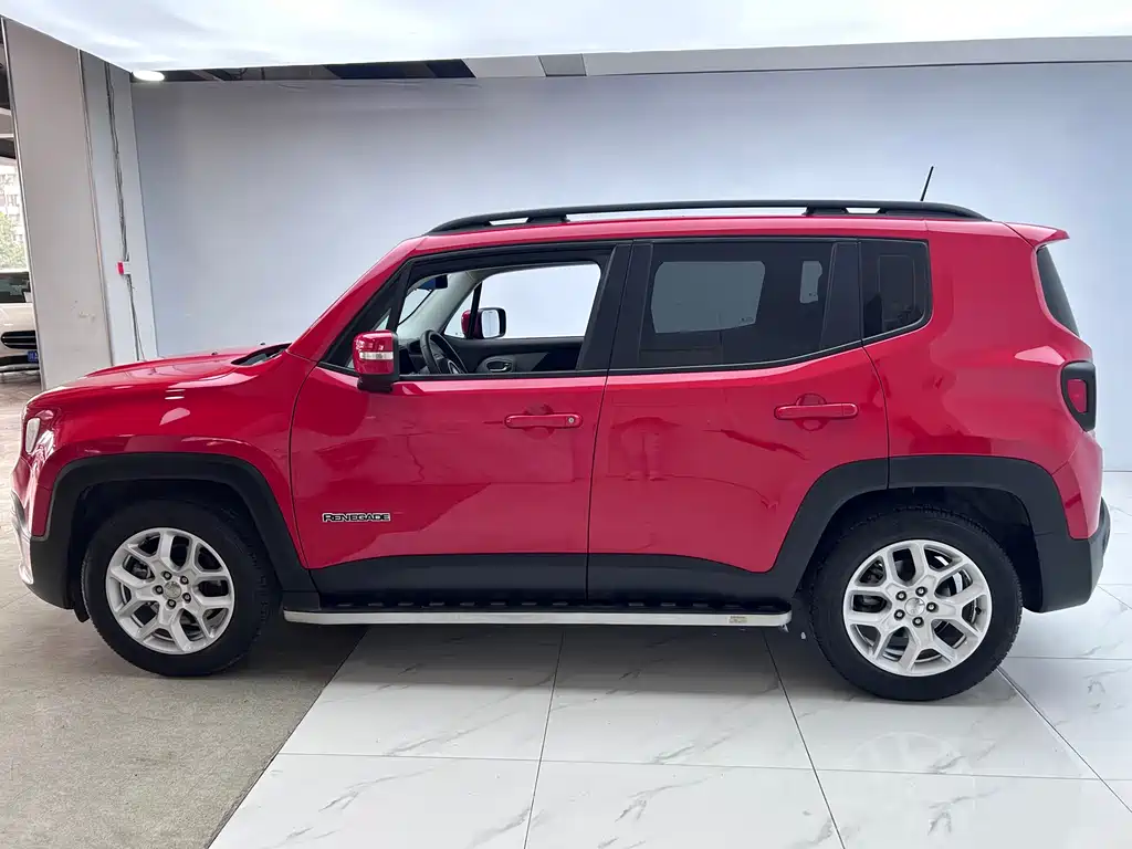 Jeep Renegade 2017 180T AT
