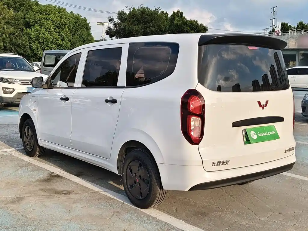 Wuling Hongguang EV — миниатюра 5