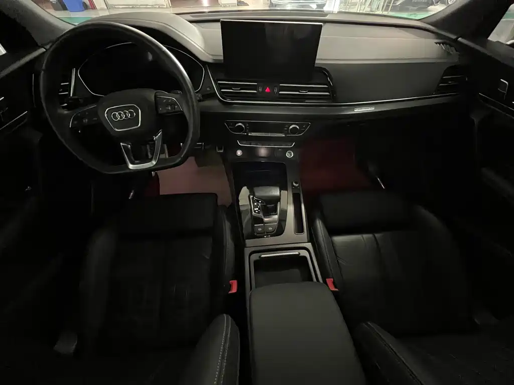 Audi Q5L 2024 40 TFSI Luxury