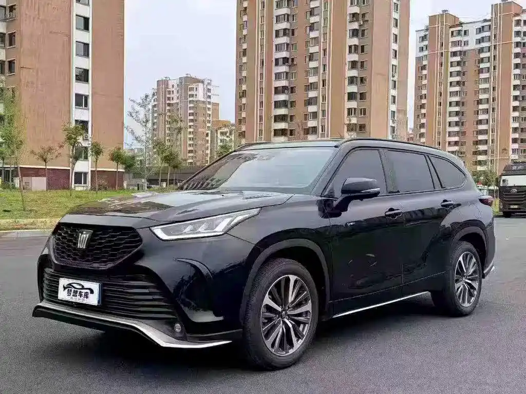 Toyota Crown Kluger